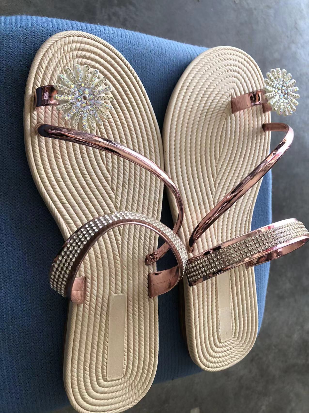 Toe-thong Sandals Women's Outdoor Summer New Style