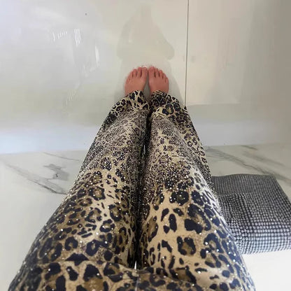 Womens Wide-leg Loose-fit Leopard-print Jeans