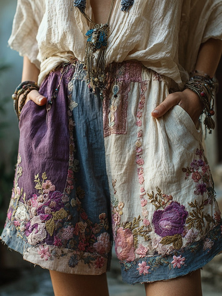 European And American Retro Floral Print Casual Womens Shorts