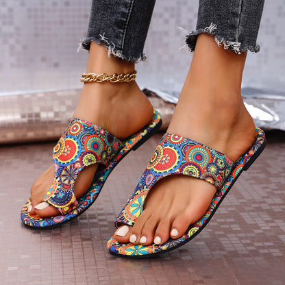 Womens Floral Flip-flops With A Flat Sole